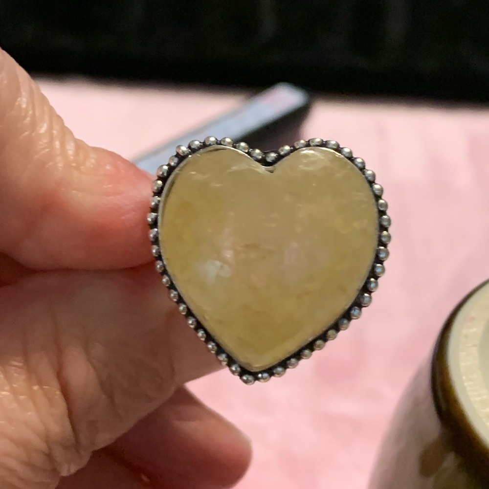 HEART-SHAPED GENUINE SMOKY QUARTZ SILVER RING. Size 9.